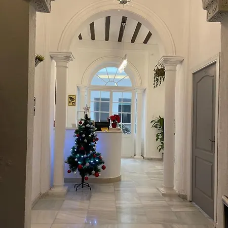 Konukevi Bf Boutique Jerez